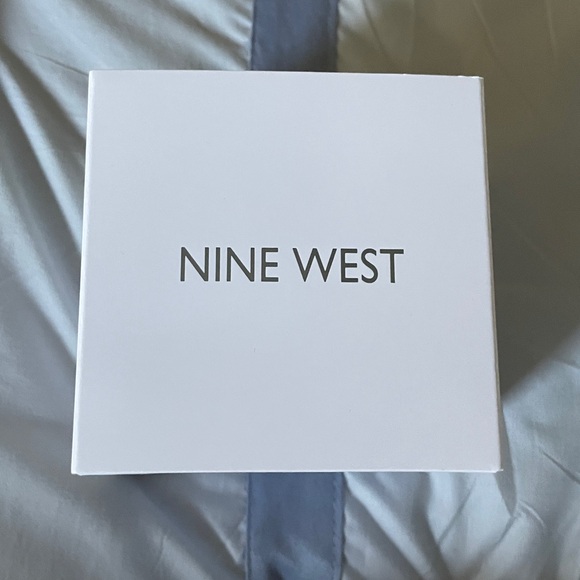 Nine West Silver and Black Men's Watch - Picture 3 of 3